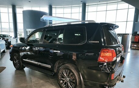 Toyota Land Cruiser 200, 2015 год, 4 300 000 рублей, 4 фотография