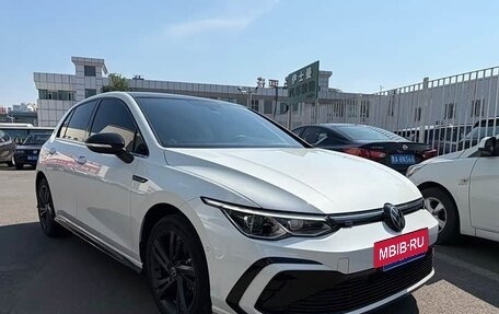 Volkswagen Golf VIII, 2023 год, 1 860 000 рублей, 3 фотография