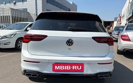 Volkswagen Golf VIII, 2023 год, 1 860 000 рублей, 5 фотография