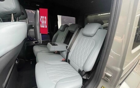 Mercedes-Benz G-Класс AMG, 2024 год, 24 990 000 рублей, 10 фотография