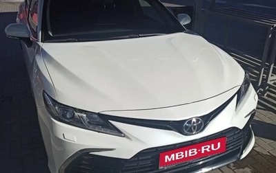 Toyota Camry, 2021 год, 3 650 000 рублей, 1 фотография