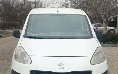 Peugeot Partner II рестайлинг 2, 2013 год, 370 000 рублей, 1 фотография