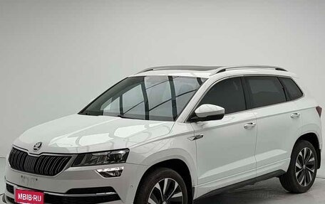 Skoda Karoq I, 2023 год, 2 040 000 рублей, 1 фотография