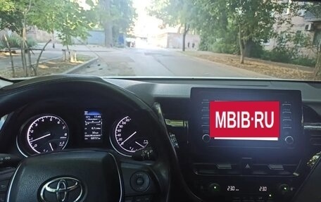 Toyota Camry, 2021 год, 3 650 000 рублей, 5 фотография