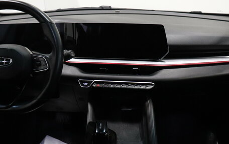 Geely Coolray I, 2024 год, 1 841 000 рублей, 12 фотография