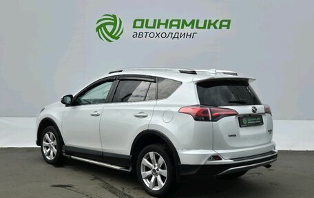 Toyota RAV4, 2018 год, 2 270 000 рублей, 7 фотография