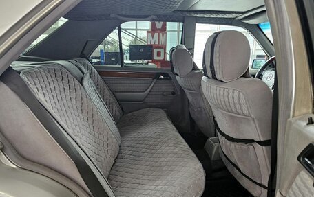 Mercedes-Benz W124, 1992 год, 459 000 рублей, 13 фотография