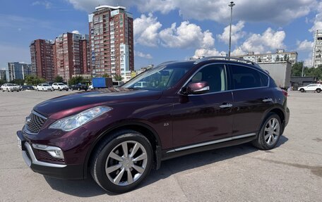 Infiniti QX50 I рестайлинг, 2016 год, 1 850 000 рублей, 15 фотография