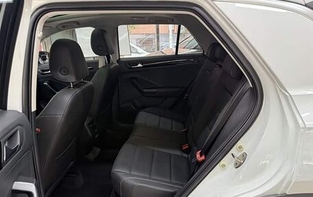 Volkswagen T-Roc I, 2022 год, 1 530 000 рублей, 12 фотография