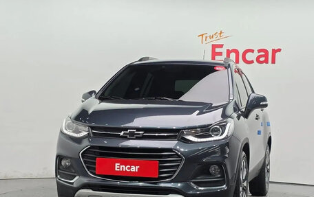 Chevrolet Trax, 2022 год, 1 170 000 рублей, 2 фотография