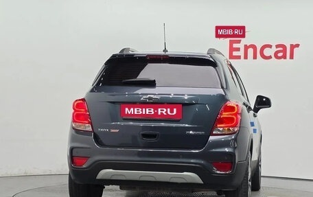 Chevrolet Trax, 2022 год, 1 170 000 рублей, 4 фотография