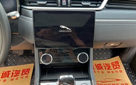 Jaguar XF II, 2022 год, 4 394 880 рублей, 8 фотография