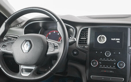 Renault Megane IV, 2018 год, 1 549 000 рублей, 13 фотография