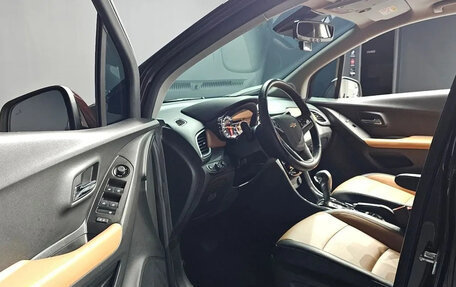 Chevrolet Trax, 2022 год, 1 220 000 рублей, 6 фотография