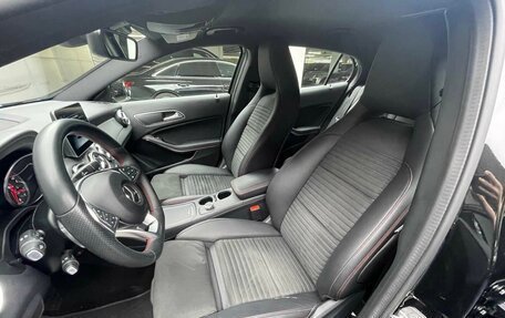 Mercedes-Benz GLA, 2018 год, 2 557 000 рублей, 10 фотография