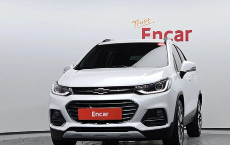 Chevrolet Trax, 2022 год, 1 230 000 рублей, 2 фотография