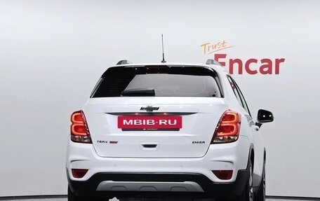 Chevrolet Trax, 2022 год, 1 230 000 рублей, 4 фотография