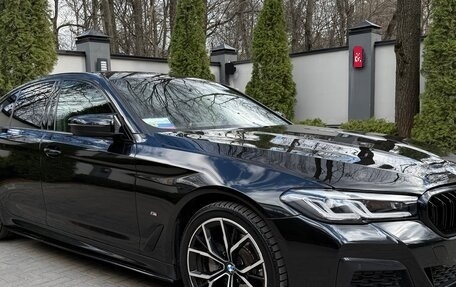 BMW 5 серия, 2021 год, 3 700 000 рублей, 1 фотография