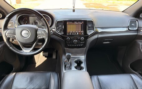 Jeep Grand Cherokee, 2019 год, 4 500 000 рублей, 25 фотография