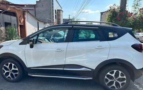 Renault Kaptur I рестайлинг, 2017 год, 1 700 000 рублей, 9 фотография
