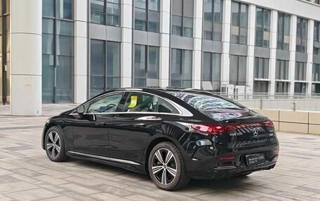 Mercedes-Benz EQE, 2025 год, 6 137 000 рублей, 4 фотография