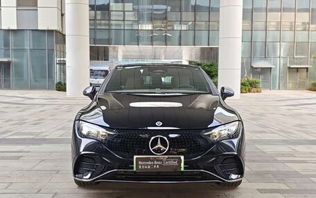 Mercedes-Benz EQE, 2025 год, 6 137 000 рублей, 2 фотография