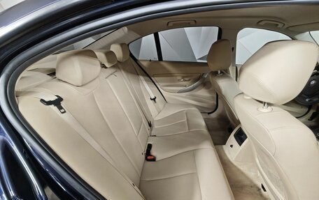 BMW 3 серия, 2015 год, 1 750 000 рублей, 14 фотография