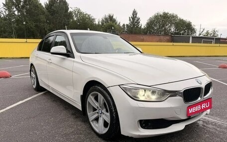BMW 3 серия, 2014 год, 1 500 000 рублей, 7 фотография