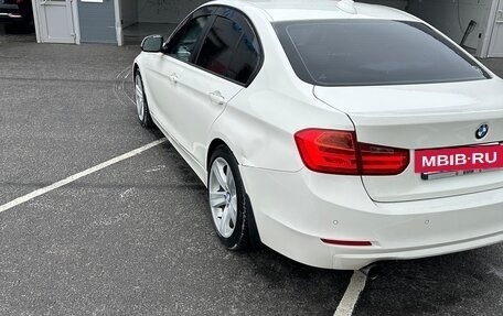 BMW 3 серия, 2014 год, 1 500 000 рублей, 15 фотография