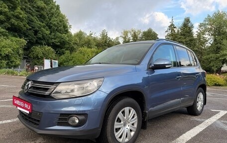 Volkswagen Tiguan I, 2012 год, 1 000 000 рублей, 2 фотография