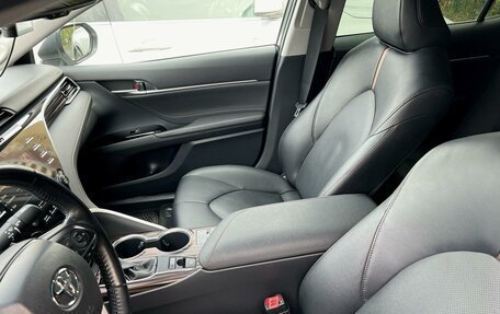 Toyota Camry, 2020 год, 3 750 000 рублей, 25 фотография