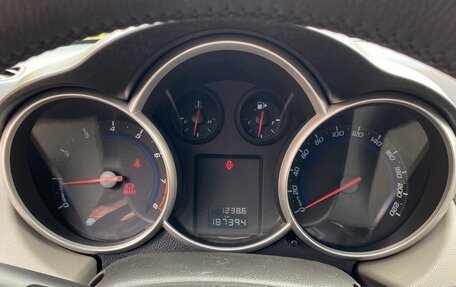 Chevrolet Cruze II, 2011 год, 520 000 рублей, 9 фотография