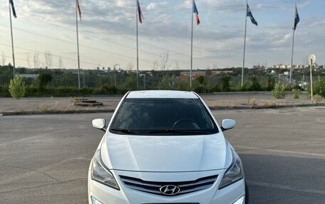 Hyundai Solaris II рестайлинг, 2016 год, 750 000 рублей, 4 фотография