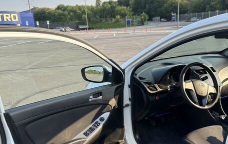 Hyundai Solaris II рестайлинг, 2016 год, 750 000 рублей, 20 фотография