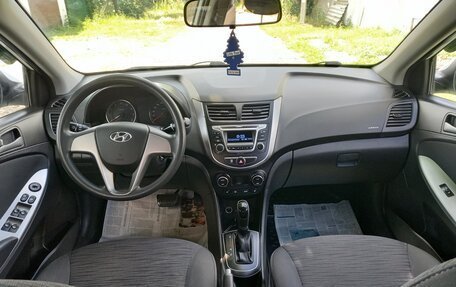 Hyundai Solaris II рестайлинг, 2016 год, 1 150 000 рублей, 9 фотография