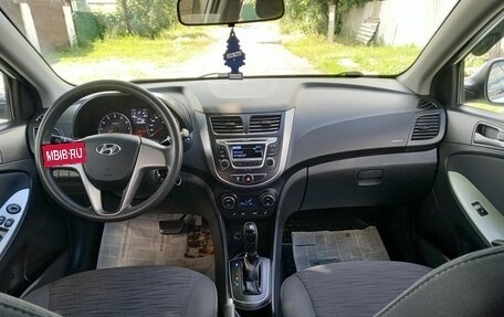 Hyundai Solaris II рестайлинг, 2016 год, 1 150 000 рублей, 8 фотография