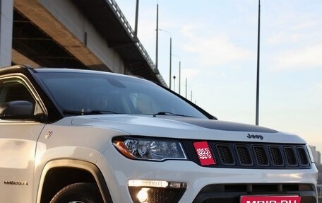 Jeep Compass II, 2019 год, 1 900 000 рублей, 1 фотография