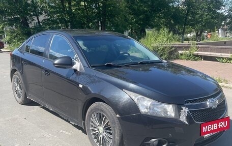 Chevrolet Cruze II, 2012 год, 630 000 рублей, 3 фотография