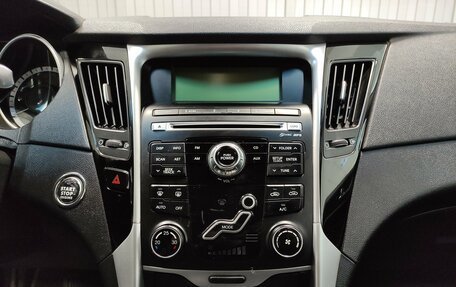 Hyundai Sonata VI, 2011 год, 1 050 000 рублей, 12 фотография