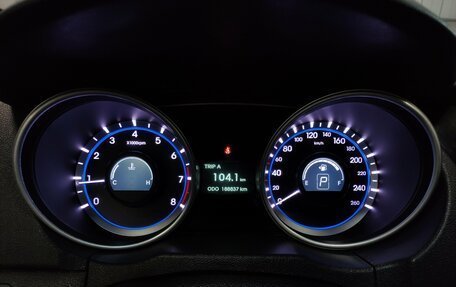 Hyundai Sonata VI, 2011 год, 1 050 000 рублей, 11 фотография