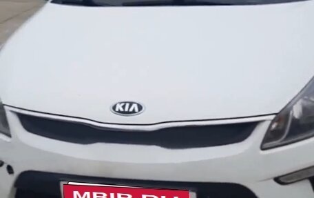 KIA Rio IV, 2018 год, 1 000 000 рублей, 6 фотография