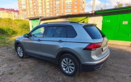 Volkswagen Tiguan II, 2021 год, 2 600 000 рублей, 9 фотография