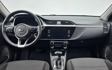 KIA Rio IV, 2021 год, 1 820 000 рублей, 12 фотография