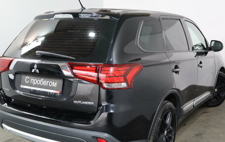 Mitsubishi Outlander III рестайлинг 3, 2016 год, 1 249 000 рублей, 6 фотография