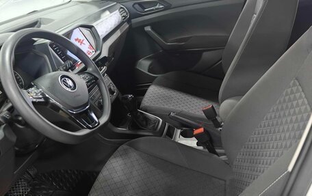 Volkswagen T-Cross I, 2022 год, 1 350 000 рублей, 8 фотография