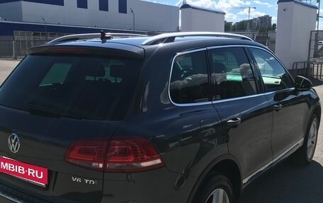 Volkswagen Touareg III, 2015 год, 2 700 000 рублей, 3 фотография