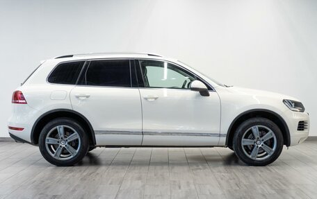 Volkswagen Touareg III, 2011 год, 2 499 000 рублей, 5 фотография