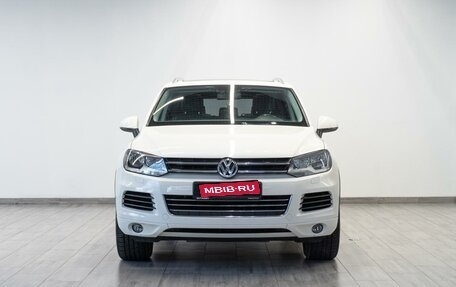Volkswagen Touareg III, 2011 год, 2 499 000 рублей, 3 фотография
