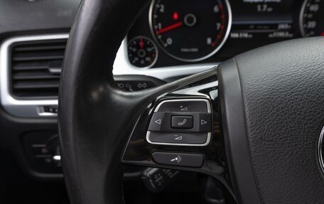 Volkswagen Touareg III, 2011 год, 2 499 000 рублей, 15 фотография