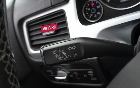 Volkswagen Touareg III, 2011 год, 2 499 000 рублей, 14 фотография
